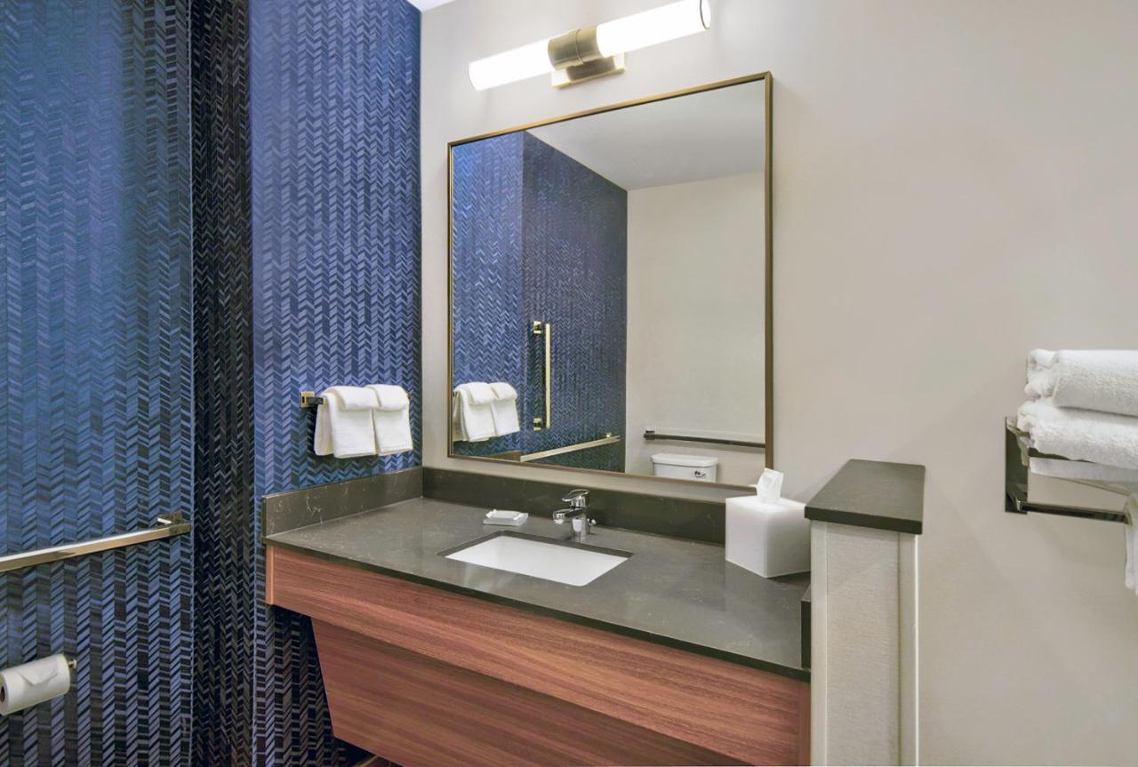 Fairfield By Marriott Inn & Suites Cincinnati North West Chester Exterior photo