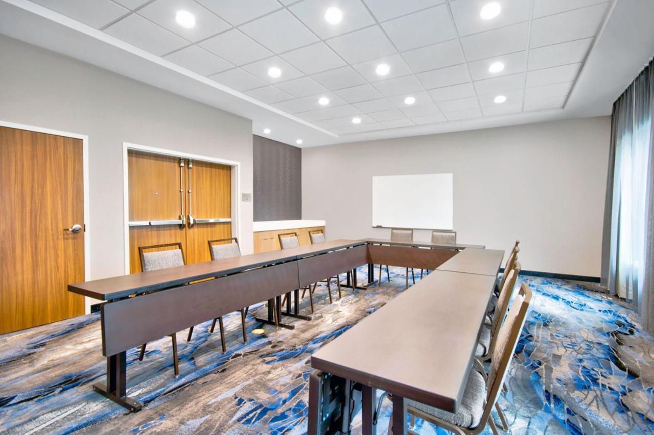Fairfield By Marriott Inn & Suites Cincinnati North West Chester Exterior photo